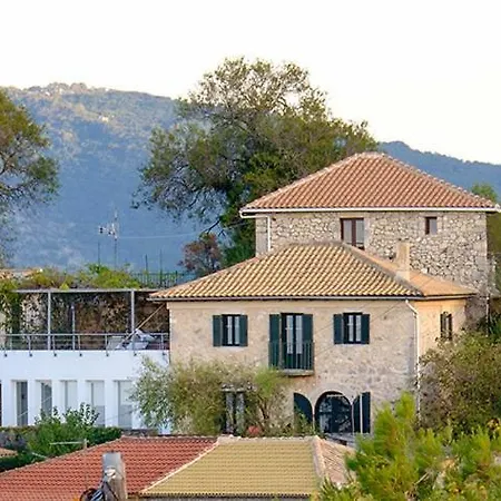 بيت للعطل In Kavalos *